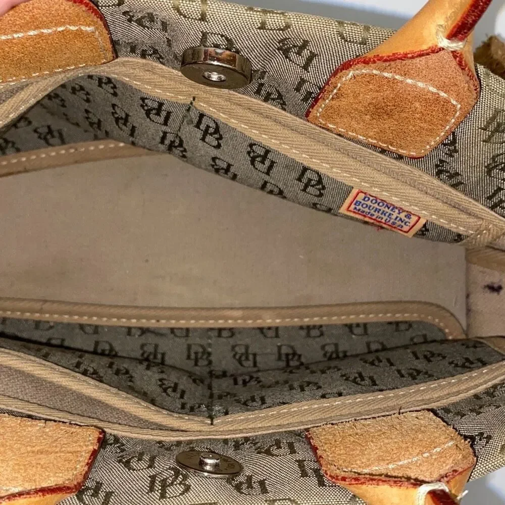 Dooney And Bourke Signature Women's Brown Tassel Tote Shoulder‎ Bag